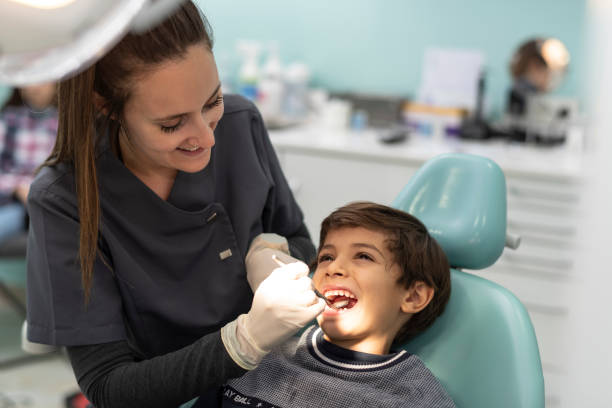 Best Emergency Wisdom Tooth Extraction in Mascot, TN
